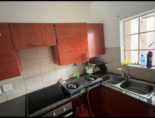 2 BEDROOM APARTMENT FOR SALE IN COMET